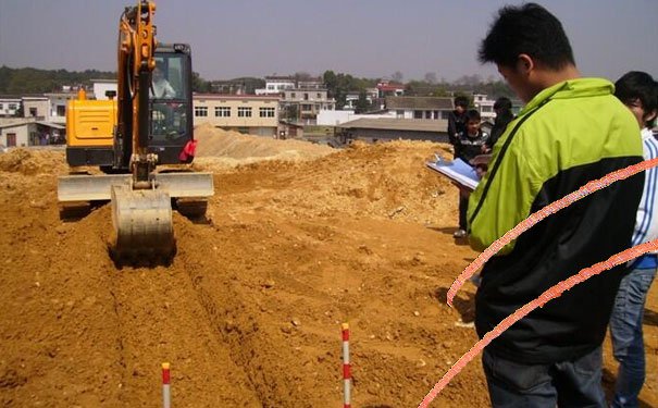 长沙科技挖掘机培训学校