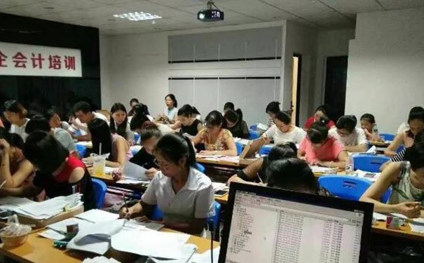  广州恒企会计培训分校有哪些？在哪里？