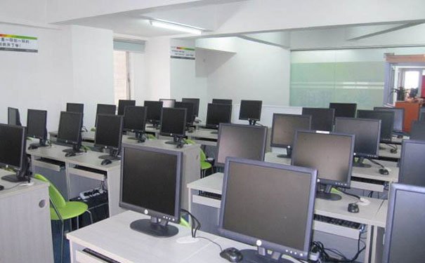 长沙恒企会计培训学校有周末班吗