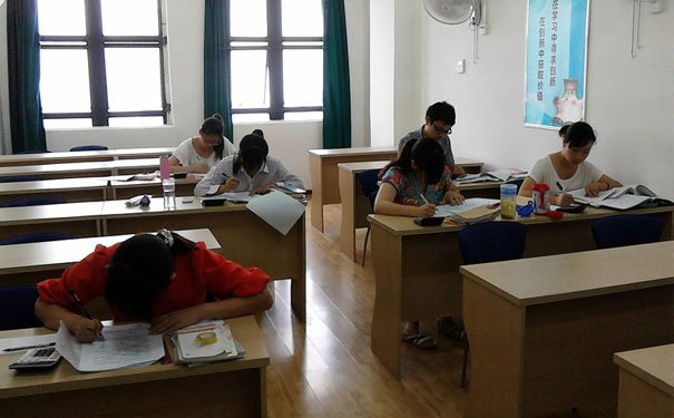 苏州会计初级职称报名条件