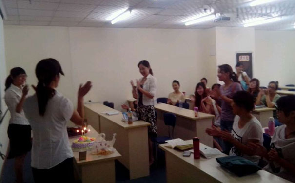 汉中会计培训学校_中级会计职称培训班