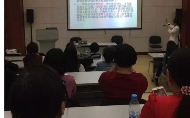 宜昌初级会计班招生-学期学费