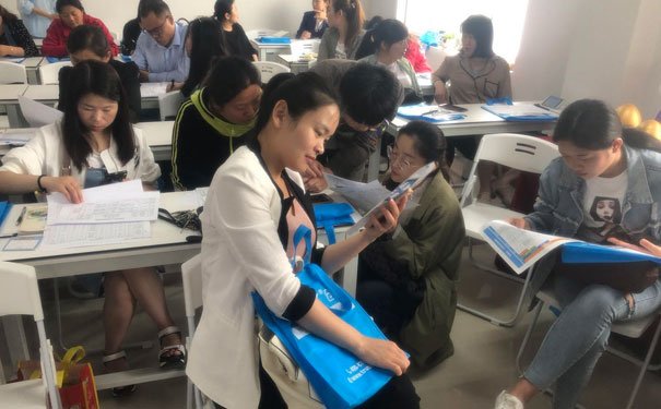 青岛创课日语培训学校