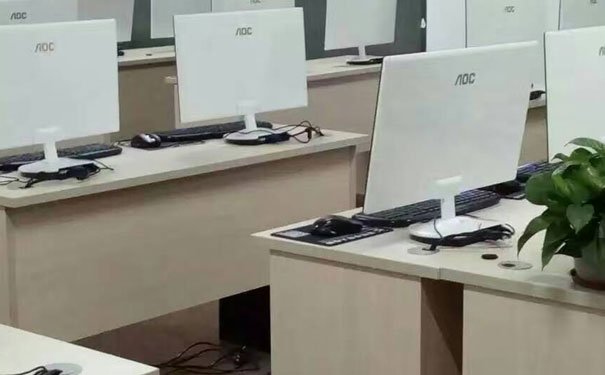 东莞哪里学室内设计比较好？