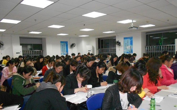 杭州拱墅区会计培训机构哪家好-排名-地址-电话