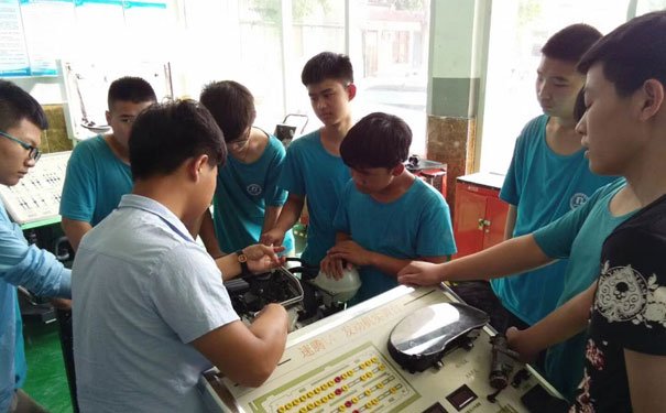 石家庄井陉汽车美容培训学校哪家好-学多久-学费多少