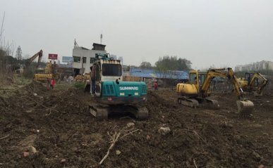 湖北挖掘机培训学校 - 学费多少钱 - 地址