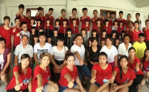 平乡学美容美发哪个学校好 - 多少钱 - 需要多久