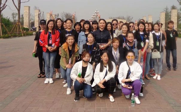 威县学美容美发哪个学校好 - 多少钱 - 需要多久