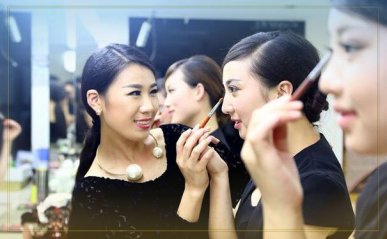 无锡化妆培训学校哪个好 - 学费多少