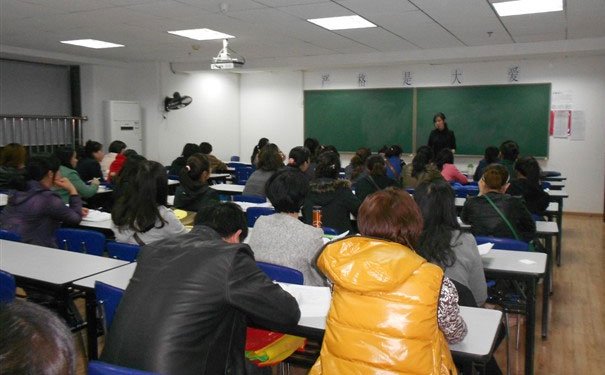 武汉青山区初级会计考试时间 - 考试科目