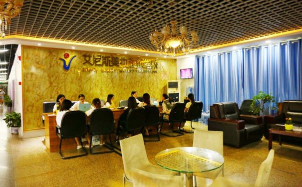 忠县化妆培训学校哪个好 - 学费多少