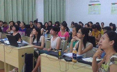 乌鲁木齐市天山区学会计哪个学校好 - 学费多少钱