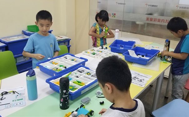 珠海香洲区少儿机器人编程培训机构排名