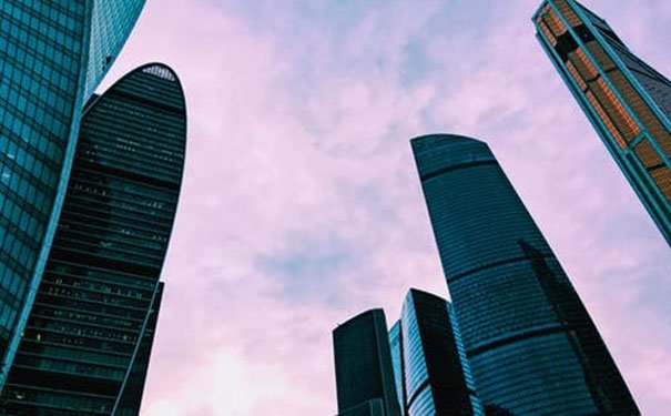 湖南二建报考条件_报名费多少钱