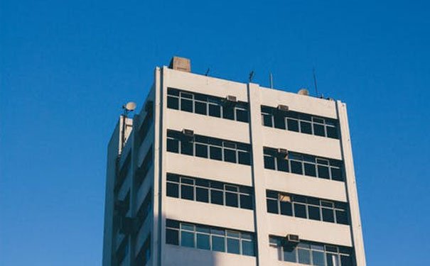云南二建报考条件_报名费多少钱