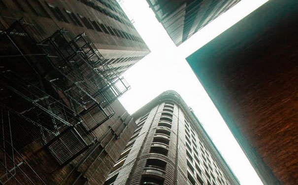 柳州二建报考条件_报名费多少钱