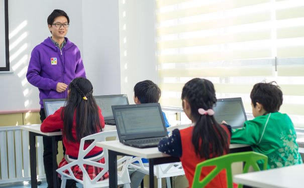 温州少儿编程学编程的一年多少钱
