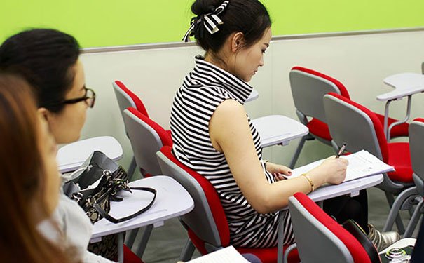 南京美联英语班价格