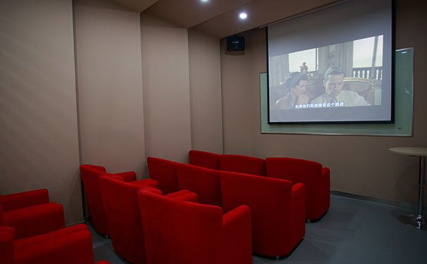 苏州工业园区成人英语培训班_学费价格多少钱「看这里」-美联学校