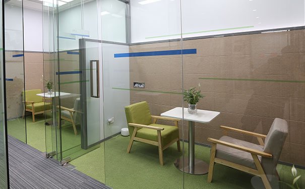 西安碑林区成人英语培训班_学费价格多少钱「看这里」-美联学校