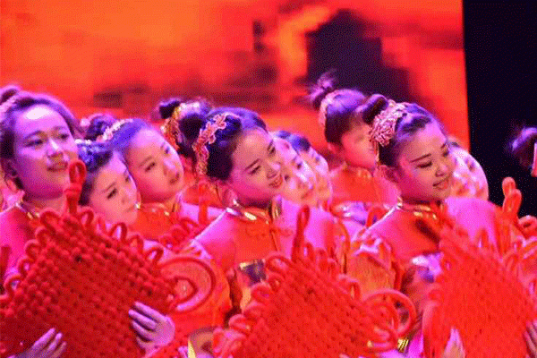  沈阳师联幼师中等职业学校学费   