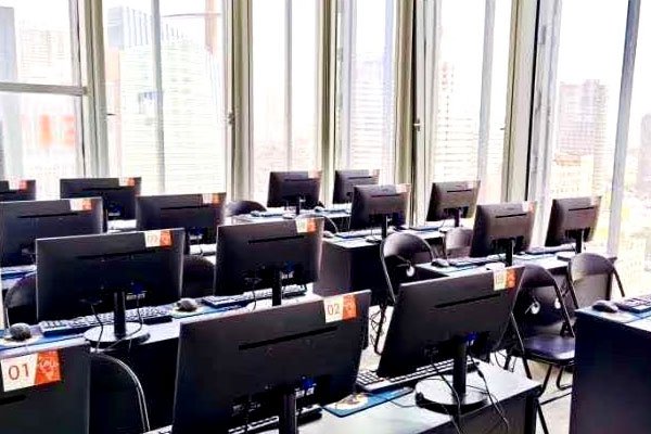 衡阳雁峰区平面设计培训学校哪个好-学费价格-学多久 衡阳雁峰区平面设计培训学校哪个好-学费价格-学多久