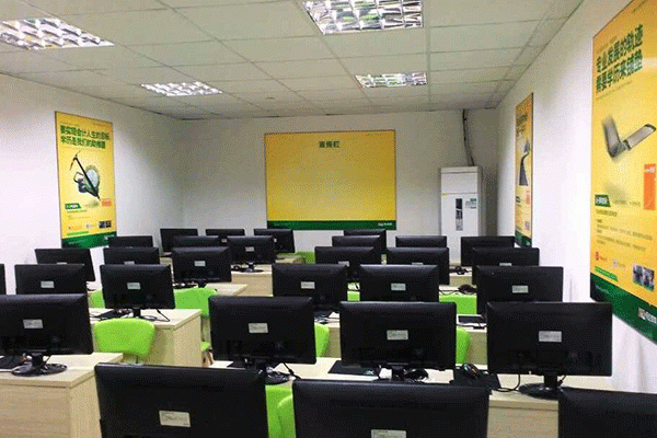 乌鲁木齐新市区学会计_考证实操培训课程_免费试学