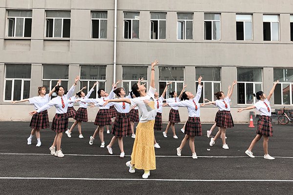 沈阳师联幼师学校