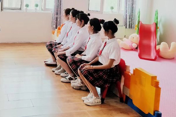 沈阳幼师中专学校需要什么学历