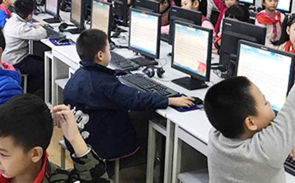 长春二道区少儿电脑编程培训班_机构哪个好_课程收费标准
