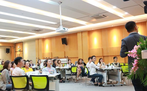 贺州中级会计报名条件