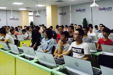 java大数据开发和vr开发的区别