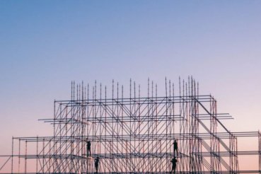 注册咨询工程师考几科