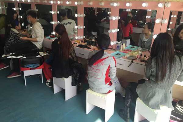 德州飞剪的美甲美睫半永久怎么样