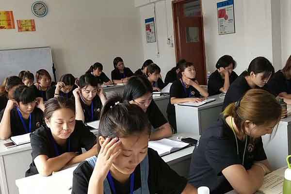 邢台媚思嘉学校正规吗- 好不好